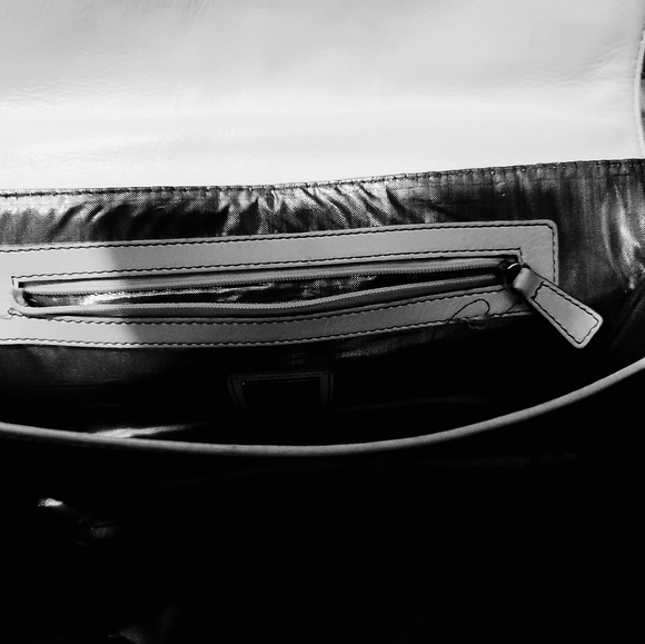 Maxx leather weave straw purse - Picture 7 of 11